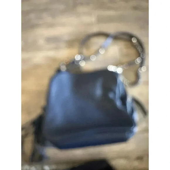 Aimee Kestenberg Blue Pebble Leather Gold Chain Straps Cali Shoulder Bag - Picture 11 of 12